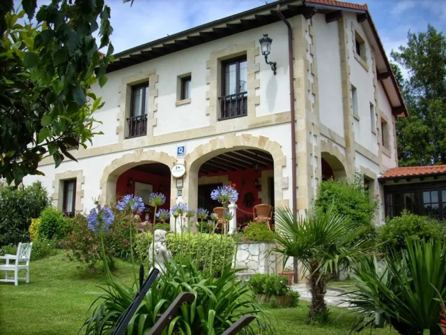 Donde florece la calma, los jardines de nuestra posada